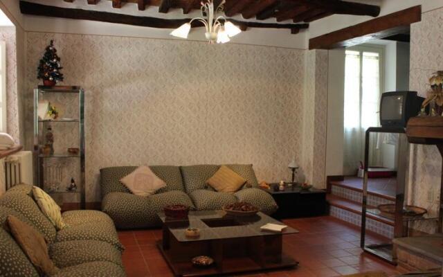 Holiday House In Tuscany Countryside Near Lucca