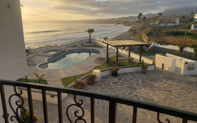 Casa Playa Baja