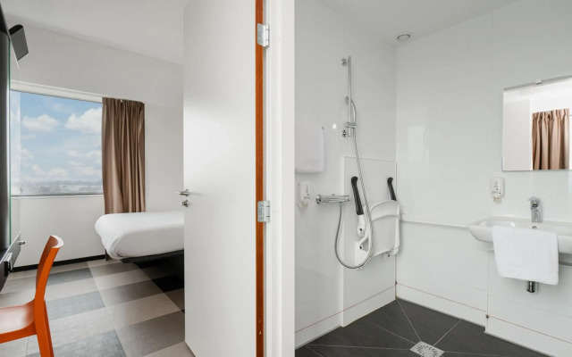 easyHotel Amsterdam Zaandam