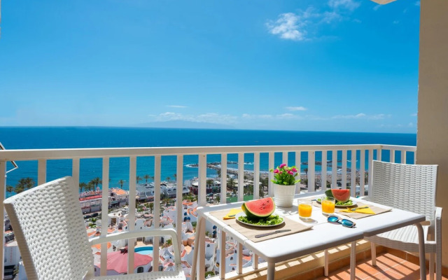 Y13C. Super view Las Americas