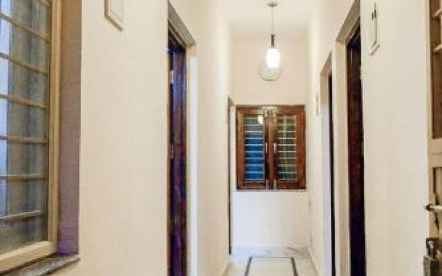 1 BR Guest house in Bhimtal, by GuestHouser (C01D)