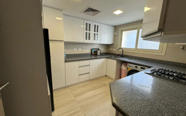 Penthouse with roof-amberville-NEWGIZA