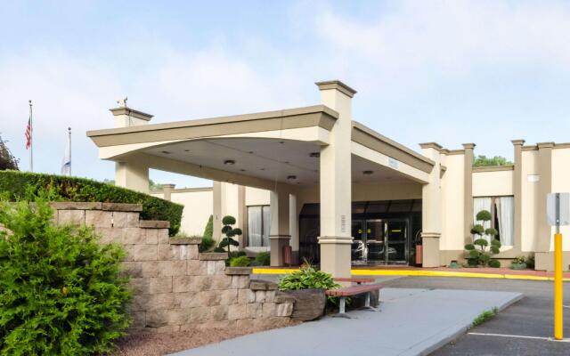 Blue – A Modern Hotel, an Ascend Collection Hotel