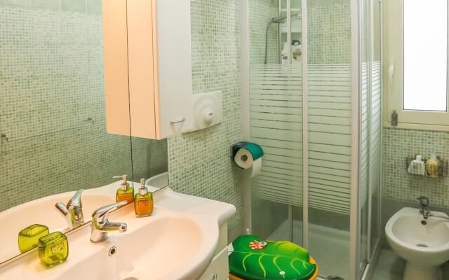 Traditional Holiday Home in Torre Dell'orso With Patio