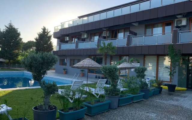 Akcay Zeytin Otel
