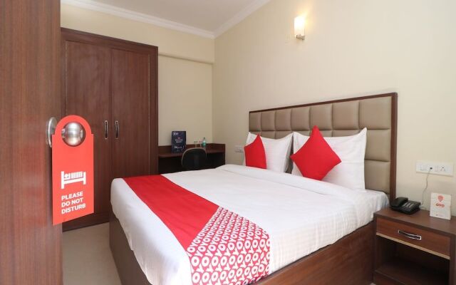 OYO Flagship 74174 Hotel Central Plaza