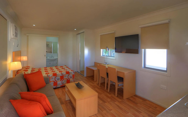 Chinchilla Motor Inn