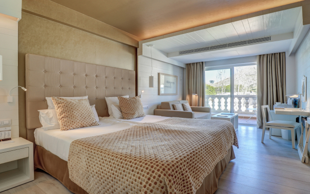 Hotel Illa dOr & Illa d’Or Club Apartments