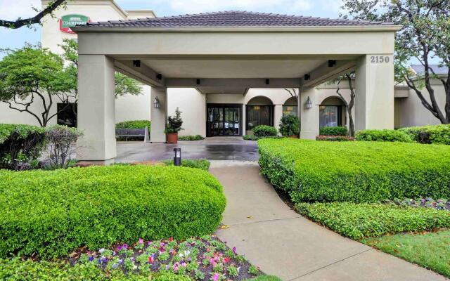 Courtyard by Marriott Dallas Medical/Market Center