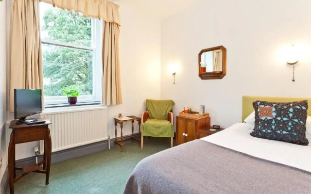 Lyndhurst Guest House