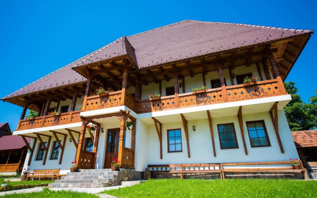 Pensiunea Agroturistica Raluca