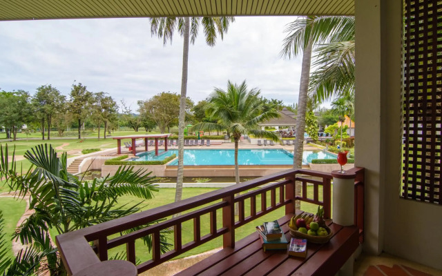 The Nouveau Chumphon Beach Resort & Golf