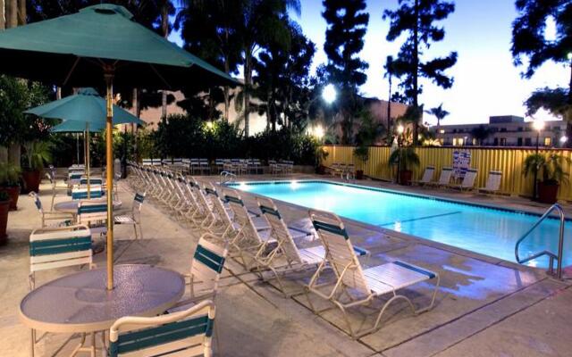 Clarion Hotel Anaheim Resort