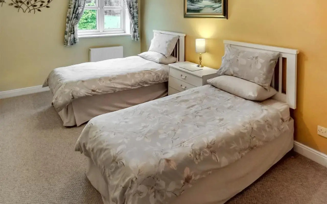 Brompton Lodge