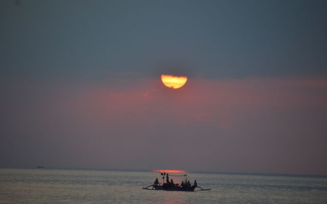 Bagus Beach Resort Lovina