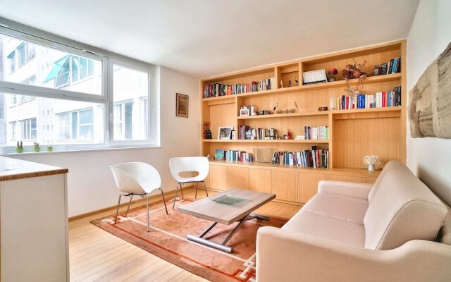 Charming 3 Room Apartment - Paris