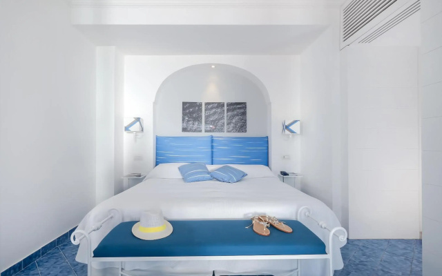 Relais Maresca Luxury Small Hotel
