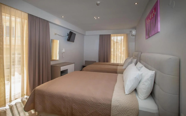 Irini Hotel