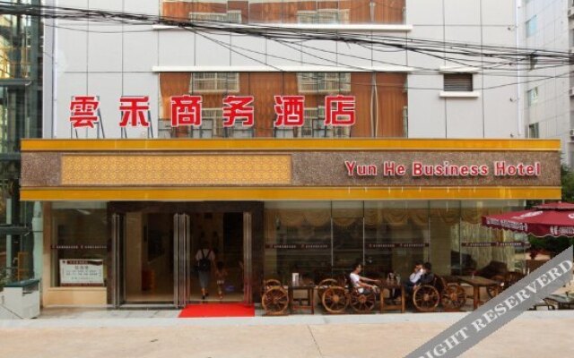 Yun He Business Hotel