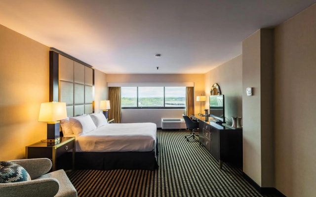 APA Hotel Woodbridge