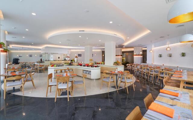 HARRIS Hotel Tebet Jakarta