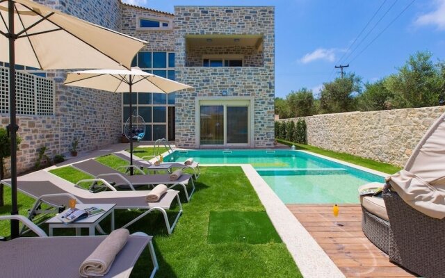 Blue Mare Villa in Rethimno Crete