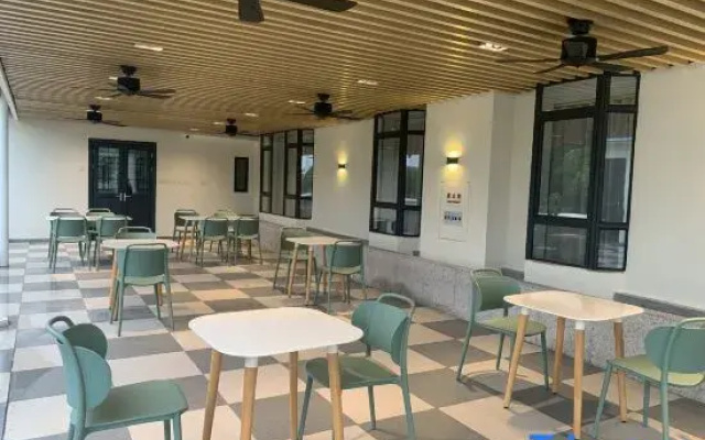 Tianmu Lujia Hotel (Guangzhou Shiweitang Metro Station, White Swan Tan MixC Branch) – Restaurant – Guangzhou