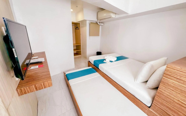 Circuit Hostel