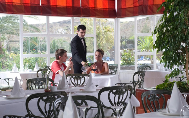 Hotel Beatriz Costa & Spa