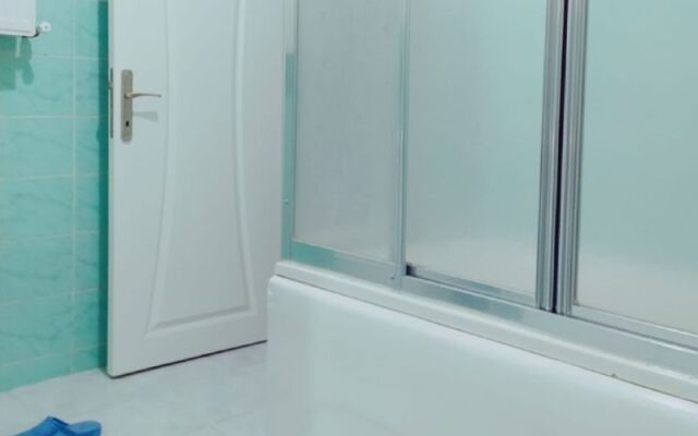 Eroz Hostel Old City