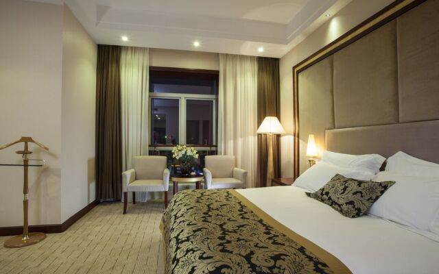 Caixin International Hotel