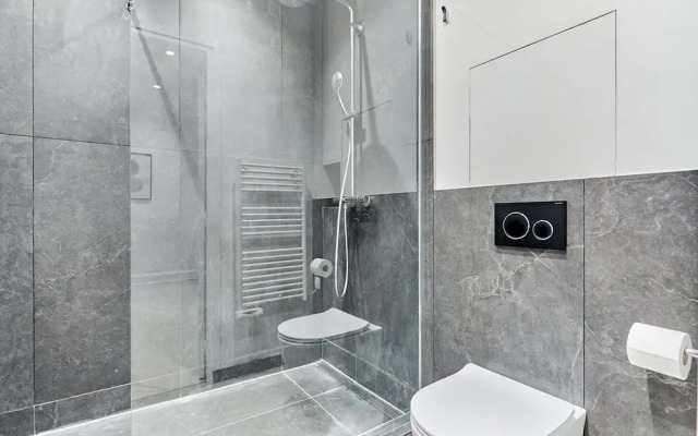 Sublime 3 Bedroom Flat Palais Royal Bourse