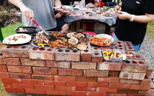 Heidi Pension G House