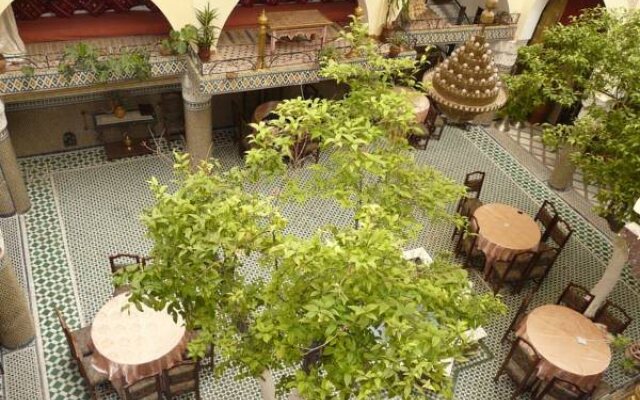 Riad Ines-Palace