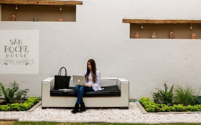 San Rocke House Hotel