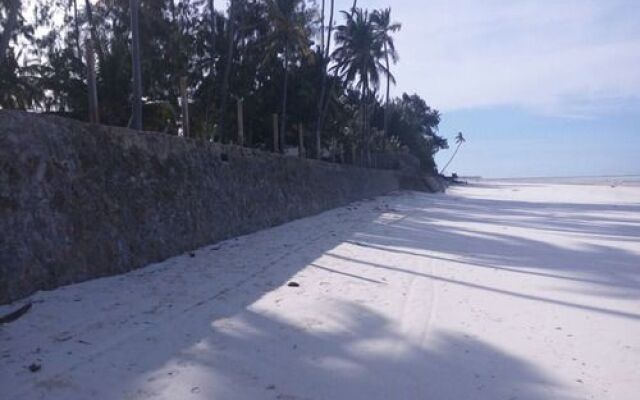 Khulala Ocean Blue Bungalows