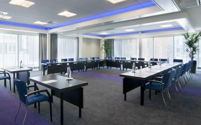 Holiday Inn Eindhoven Centre by IHG