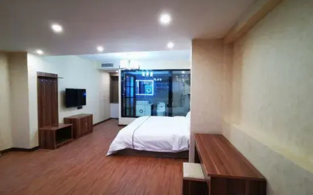Jinting Laohe Jibanyuewan Homestay
