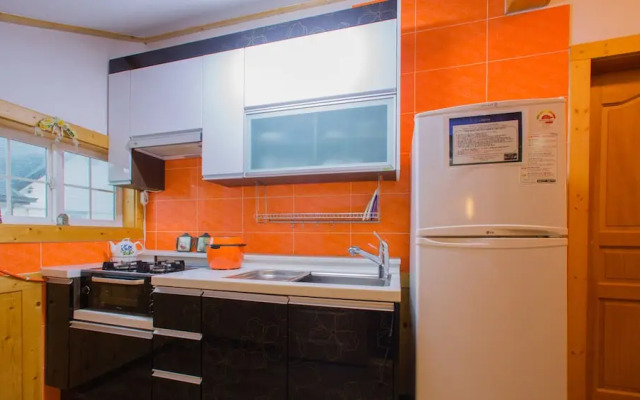 Muju Cherish Pension