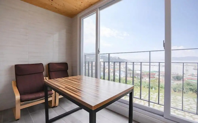 Pohang Sea and Bamboo Pension