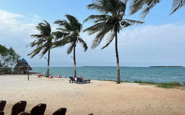 The BeachComber Hotel & Resort