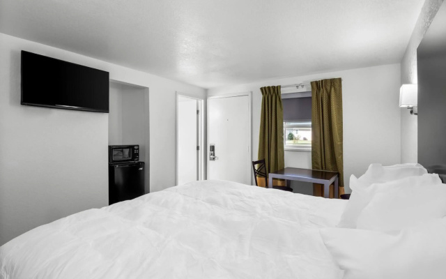 Americas Best Value Inn Jonesville Hillsdale