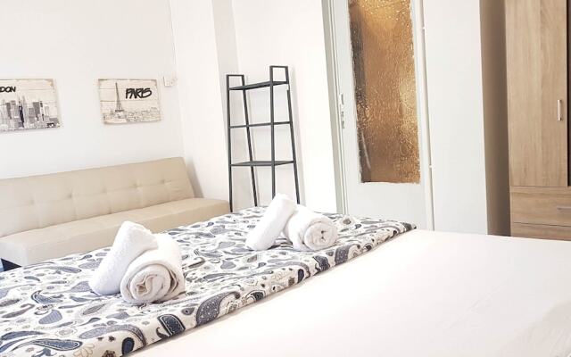 Erra - Carmine - Athens Center,150m²,6 BD,3 BATH