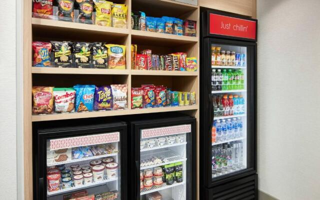 Towneplace Suites By Marriott Tampa East/I-4