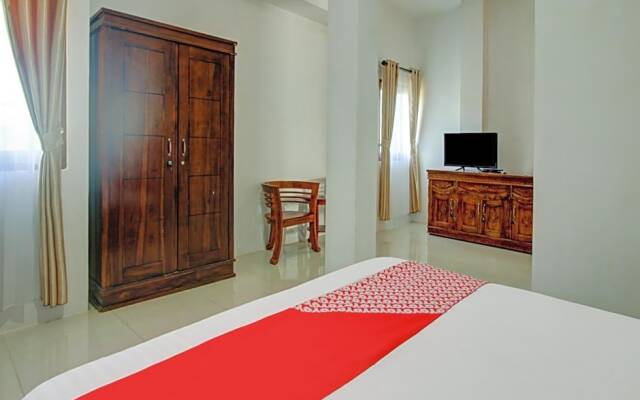 OYO 3812 Edutel Sade Raya Kuta Hotel Lombok