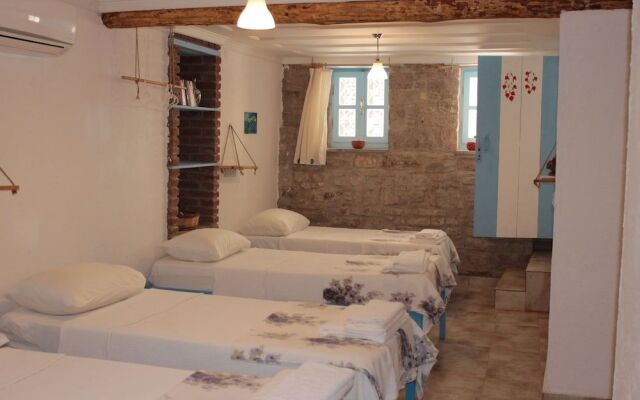 Agapi Guesthouse