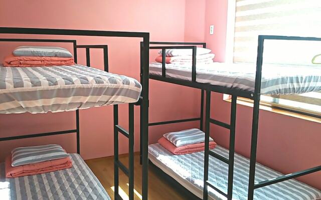 1004 Hostel
