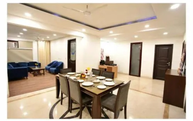 Phoenix Suites