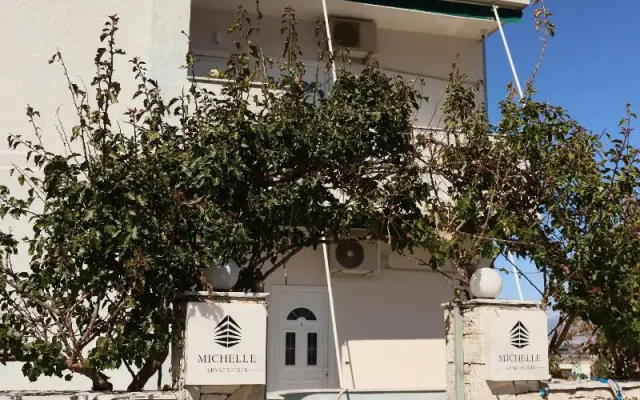 Michelle Apartments - Apartment in Ksamil - Photo 4