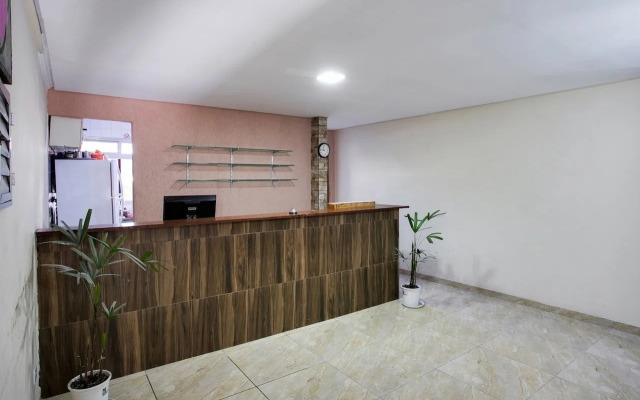 OYO Hotel Boneville, São Paulo